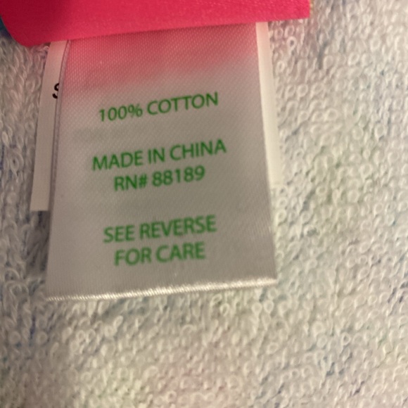 Lilly Pulitzer Colorful Beach Towel - Picture 4 of 5